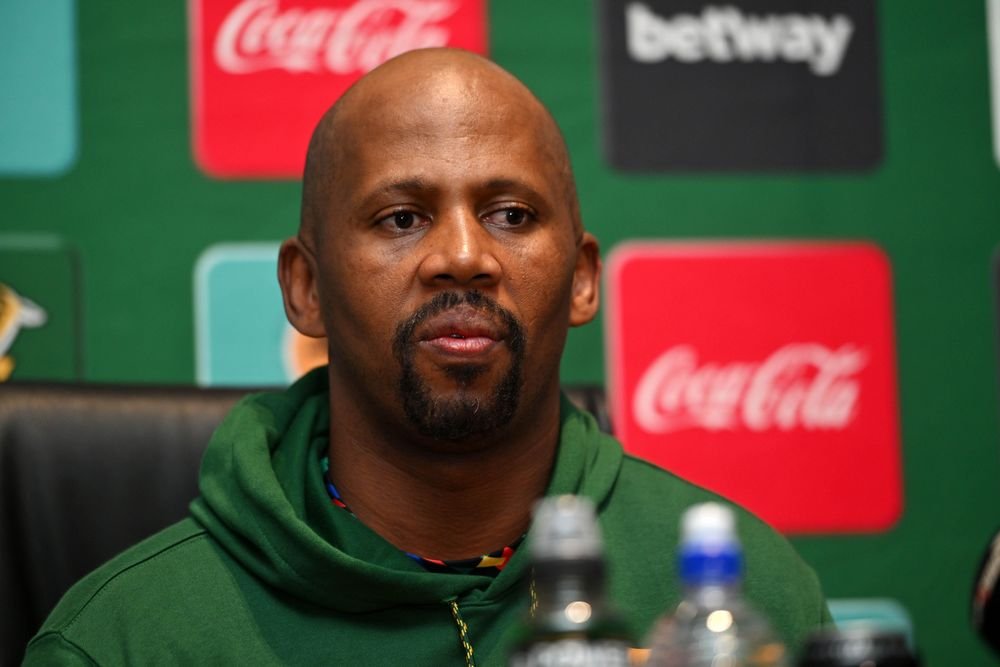 mzwandile-stick-poised-to-become-the-next-springboks-head-coach:-a-dream-within-reach