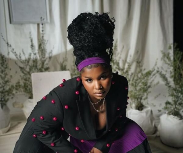 nkosazana’s-daughter-turns-heads-with-stunning-new-porsche-–-watch-the-video!